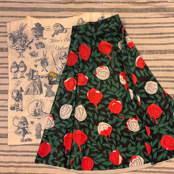 Rare Blackmilk Alice in Wonderland Skirt - Picture 3 of 5